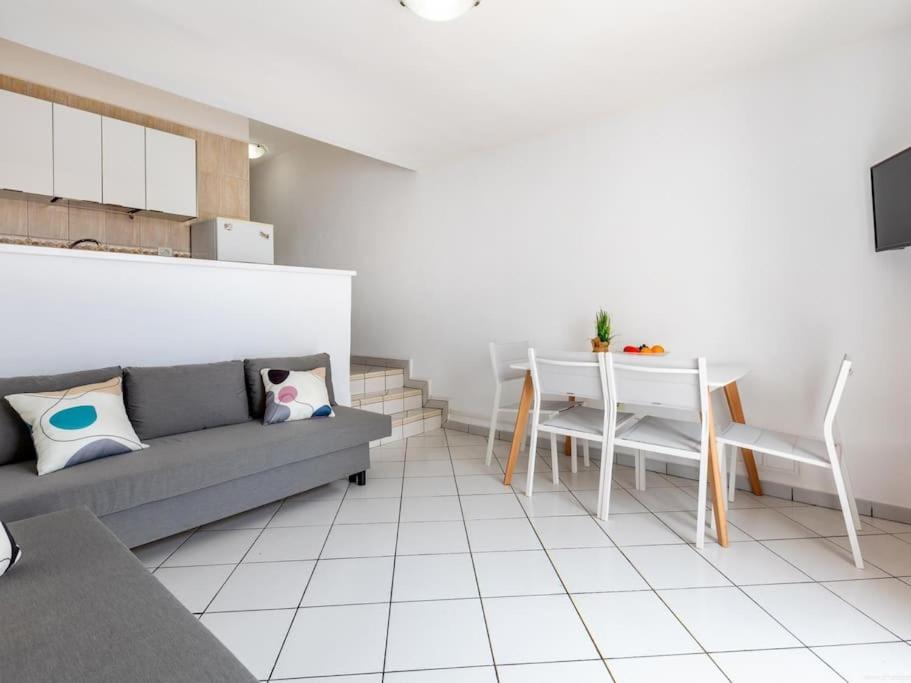 アデヘ5C Oasis Beautiful Terrace And Poolアパートメント エクステリア 写真